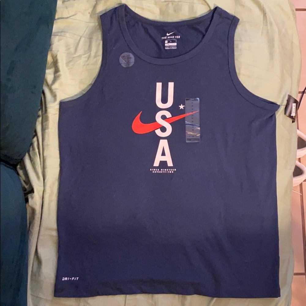 NWT Nike USA tank